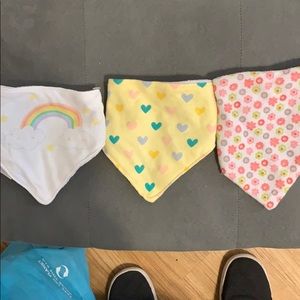 3 bandana bibs